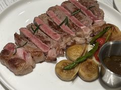 焦香蒜油黑椒西冷牛排-Nana And Her Friends Restaurant 娜娜家(小寨原力场店)