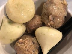 -鲜入围煮花胶鸡海鲜火锅