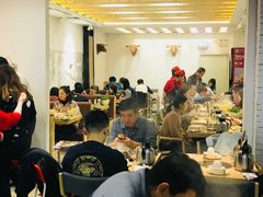 大堂-为什么牛潮汕牛肉火锅(万胜广场店)