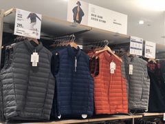 -优衣库(南京建邺万达广场店)