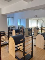 -馨媛瑜伽普拉提