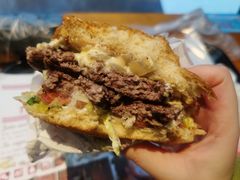 -The Habit Burger Grill 哈比特汉堡(复兴soho店)