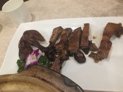 -鑫皇朝酒店(建设一路店)