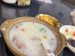 -禄粥·广府味·煲仔粥·宵夜·明档现做(江南西店)