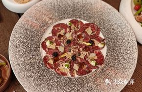Australian Wagyu Beef with Foie Gras and Caviar