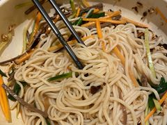 鸡丝凉米线-云海肴·汽锅鸡·云南菜(苏州中心店)