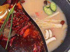 -肖婷姐大铁锅重庆火锅(南湖店)