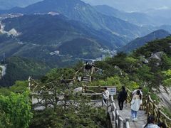 -罗田薄刀峰风景区