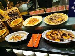 -四海一家自助餐(益田假日广场店)