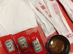 -必胜客(新中纬店)