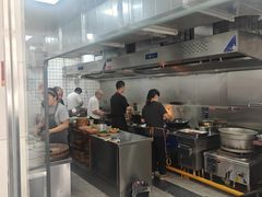 -周师饭店