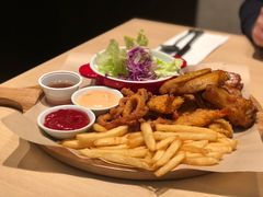 -必胜客(滨江店)