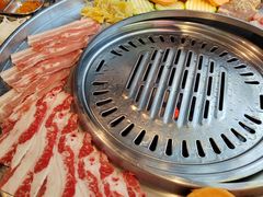 -哈哈碳都·牛肋条无限自助烤肉(台江万达店)