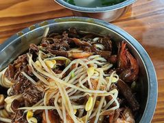 -灵山卢梅燕粉店