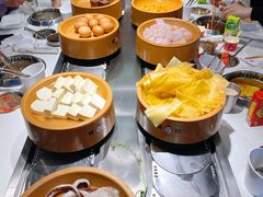 -龍歌自助小火锅(市南金茂湾店)