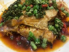 -洪霞餐馆