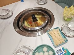 -满兴咱妈烀饼铁锅炖(兰州北街店)