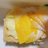 开在了长宁中山公园附近的龙之梦商场的港丽餐厅门口