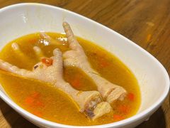 金汤酸辣鸡爪-二孃鸡爪爪(东风路总店)