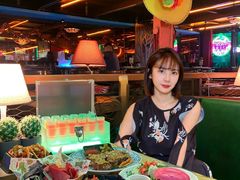 -Famous肥猫墨西哥音乐餐吧(五棵松华熙LIVE店)