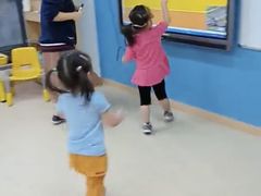 -瑞丁熊原版阅读(大华校区)