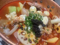 -成都你六姐·牛肉冒菜(上海长泰广场店)