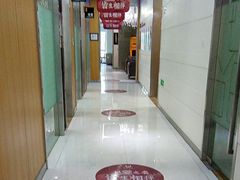 -雅悦齿科(顾村公园店)