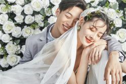 -苏菲亚婚纱影楼尊爵店(昆区店)