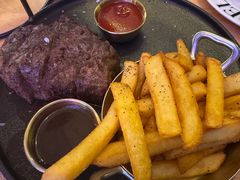 里脊肉薯条-IL TEATRO 精品意大利餐厅