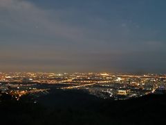 -鬼笑石后山停车场