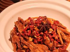 -吃饭皇帝大土家民族菜(荟聚店)