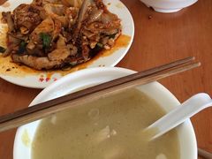 -温记府廟豆汤饭·始于1955年(海椒店)