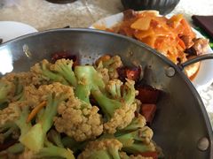 -维吾尔餐厅(宜山路店)