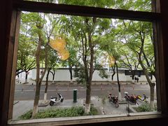 -HOLIDAY休日(后田垟巷店)