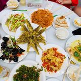 来太白泡温泉,中午办理了入住,在房间休息了会
