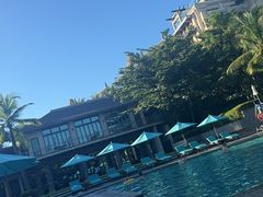 -海南清水湾莱佛士酒店