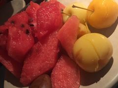 -老牌坊云南鱼豆花火锅(哈西万达店)