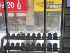 -思迈威健身(积玉桥万达店)