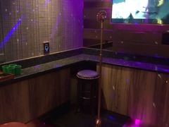 向日葵Ktv(温江店)-向日葵KTV(温江店)