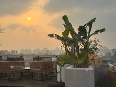 -悦吧·360°全景天台酒吧(象山店)