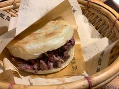 驴肉火烧-淀里船宴(卓达店)