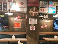-肥汁米蘭香港米线(定西路店)