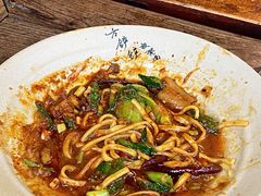 -方铲铲·成都板凳面(滨江银泰店)