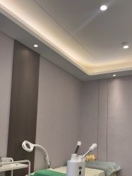 -苗方清颜·祛痘皮肤管理
