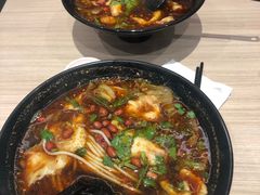 香辣鱼片米线-苗乡米线(建军路店)
