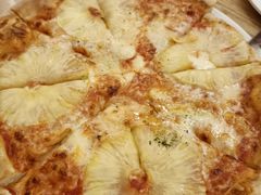 -城市大道红炉披萨烘焙坊