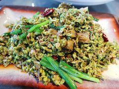 酸菜炒棠梨花-宣威山野人家·现炒云南菜(金碧店)