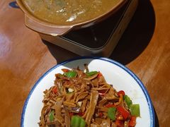 -徽三说·土徽菜·中国徽菜连锁品牌(一中店)