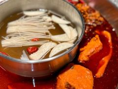 菌香鸳鸯锅-晓宇重庆火锅(赛格国际购物中心店)