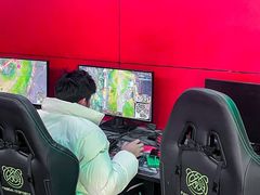 -PANDA电竞中心(天街店)